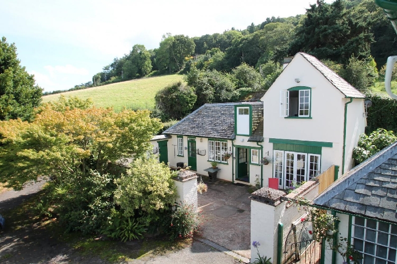 Coachmans Cottage a british holiday cottage for 2 in , 