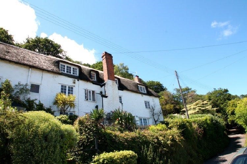 The Crows Nest a british holiday cottage for 6 in , 