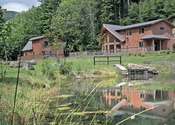 Penvale Lake Lodges