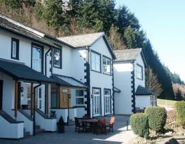 Click here for more about 5 Ladstock Hall