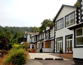 Click here for more about 7 Ladstock Hall