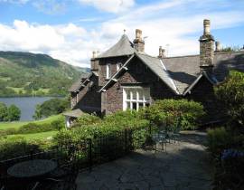 Click here for more about Poet's View Cottage