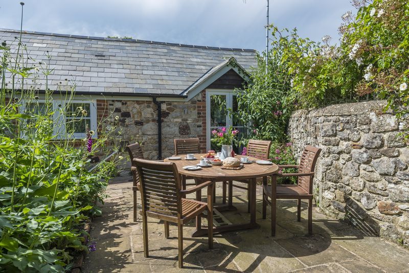 Bay Cottage a british holiday cottage for 6 in , 