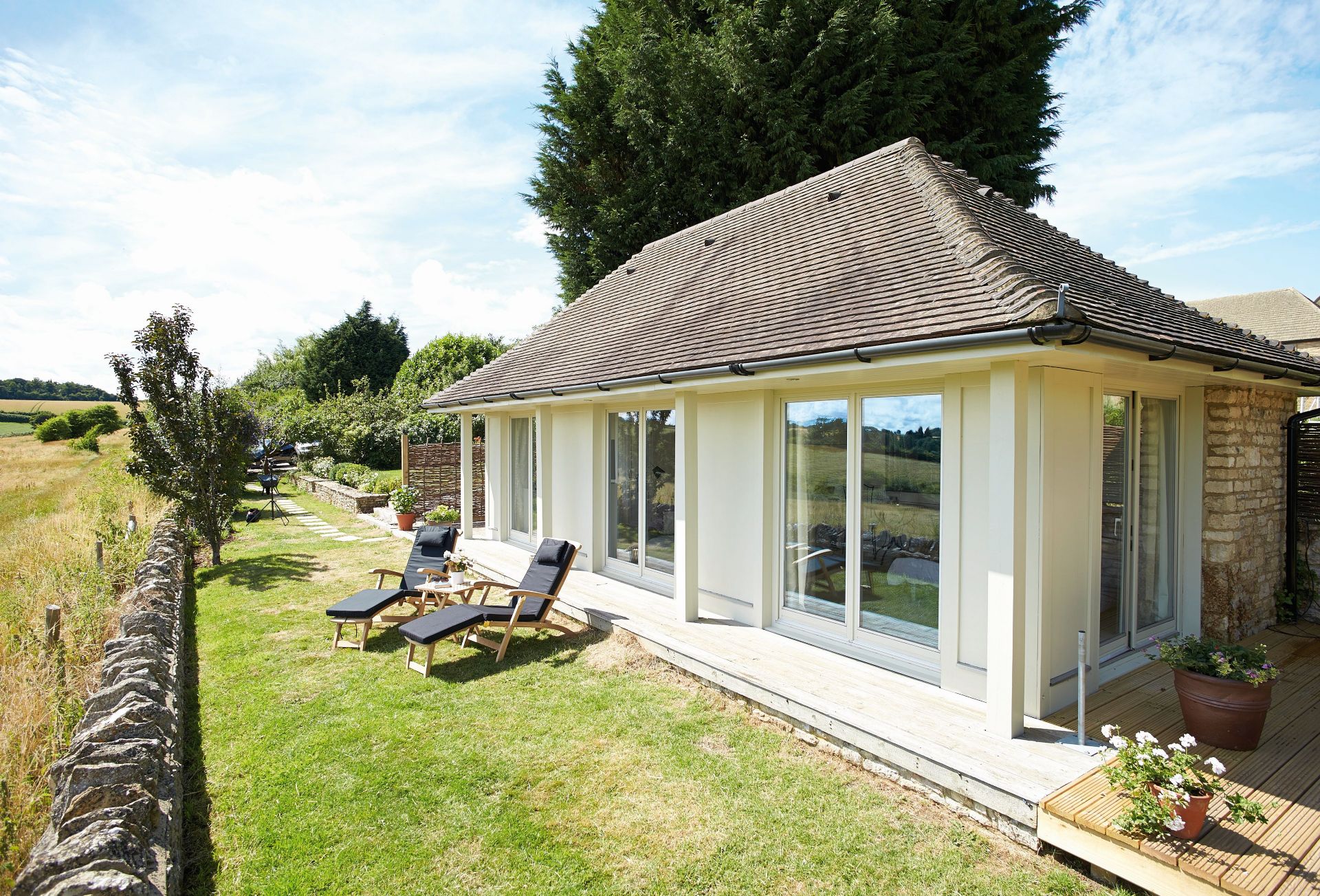 The Pavilion a british holiday cottage for 2 in , 