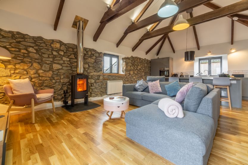 Beacon Barn a british holiday cottage for 6 in , 