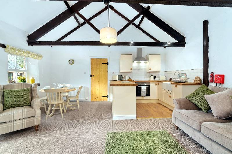 Daisy Cottage, Old Mill Cottages a british holiday cottage for 4 in , 