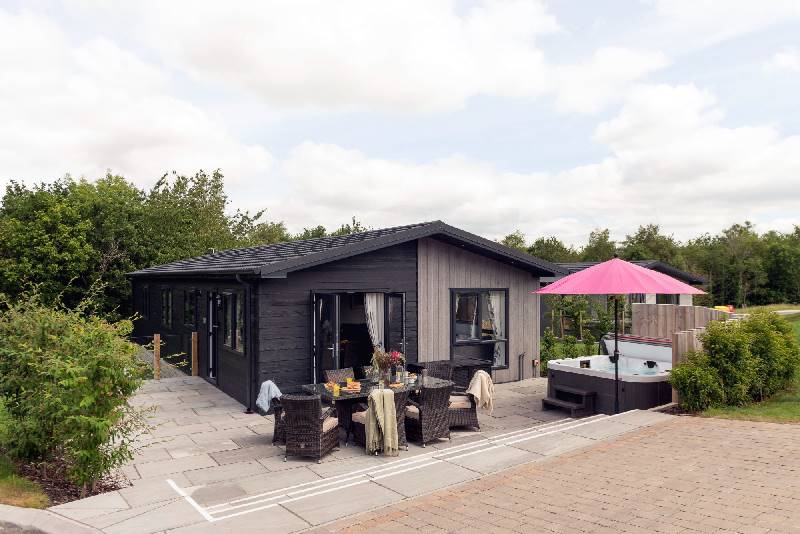 Foxglove Lodge, 31 Roadford Lake Lodges a british holiday cottage for 8 in , 
