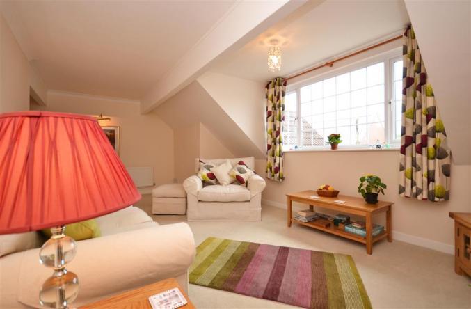 The Hideaway a british holiday cottage for 4 in , 