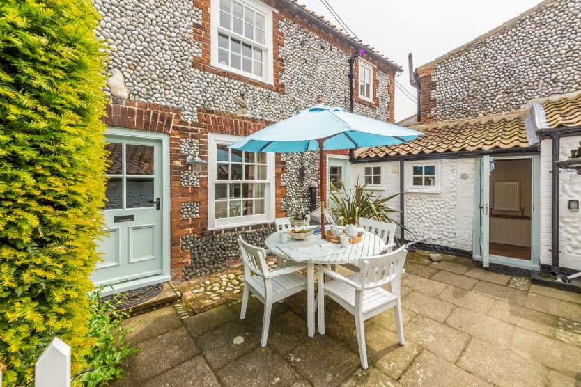 Yew Tree Cottage a british holiday cottage for 4 in , 
