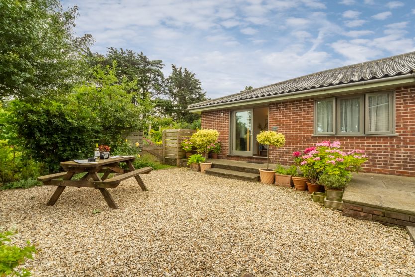 Stiffkey Hideaway a british holiday cottage for 2 in , 