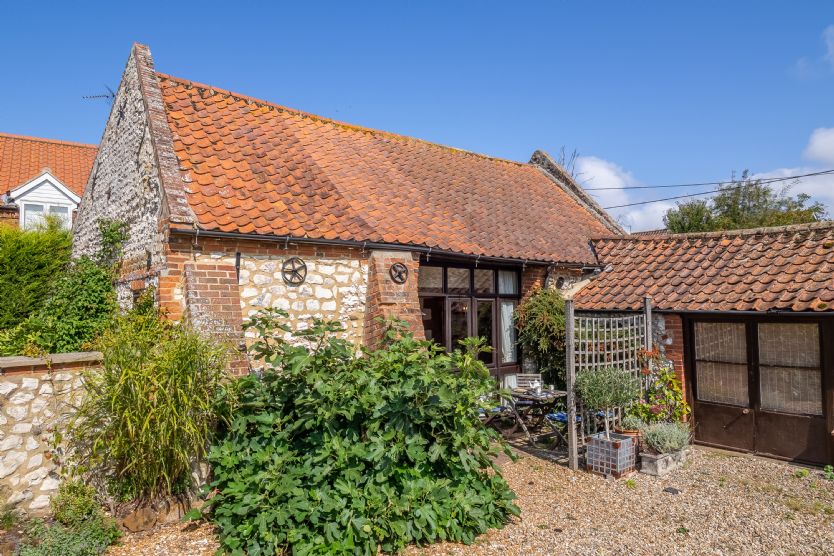 Eastgate Barn a british holiday cottage for 4 in , 