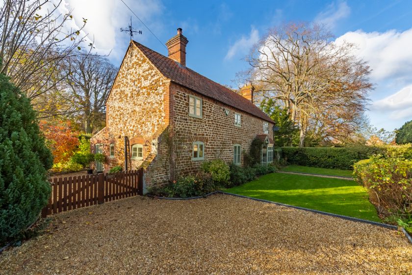 Vicarage Cottage a british holiday cottage for 4 in , 