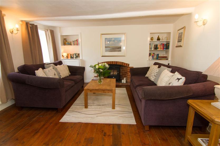Three Tuns Cottage a british holiday cottage for 4 in , 