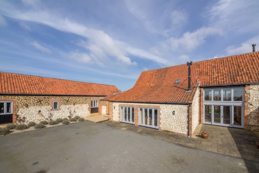 Geddings Farm Barn a british holiday cottage for 12 in , 