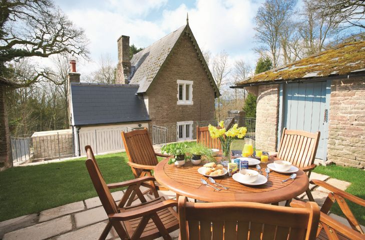 Keepers Cottage a british holiday cottage for 6 in , 
