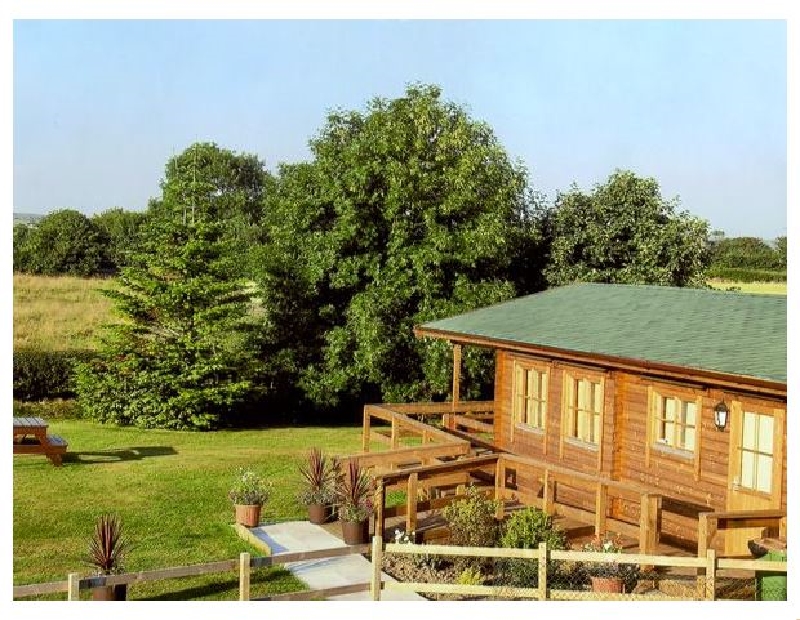 Thornlea Log Cabin a british holiday cottage for 4 in , 