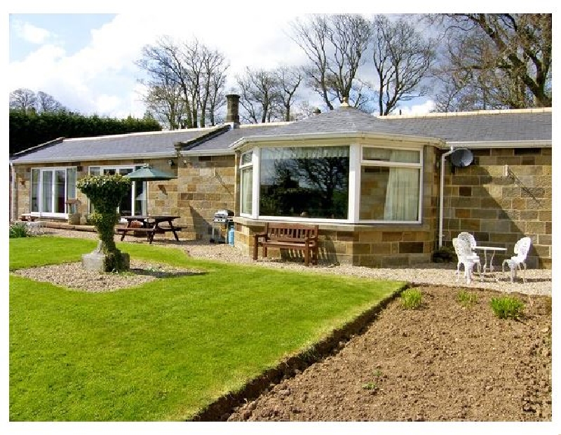 West Wing a british holiday cottage for 4 in , 