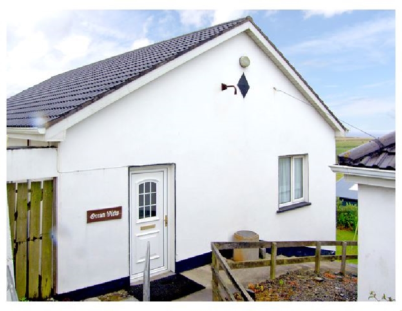 Ocean View a british holiday cottage for 6 in , 