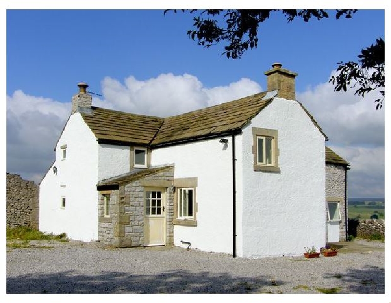 Lees Farm a british holiday cottage for 9 in , 