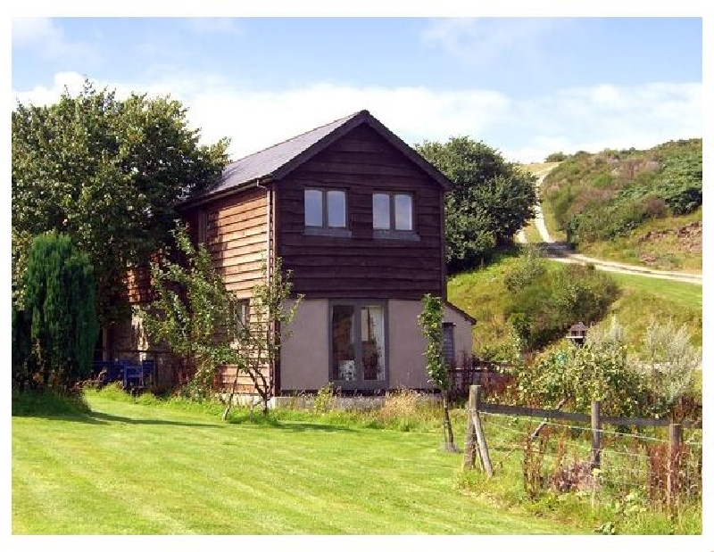 The Old Cwm Barn a british holiday cottage for 5 in , 