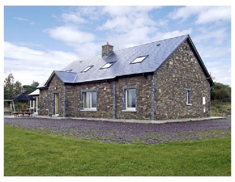 River House a british holiday cottage for 12 in , 