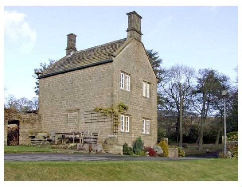 Underbank Hall Cottage a british holiday cottage for 2 in , 