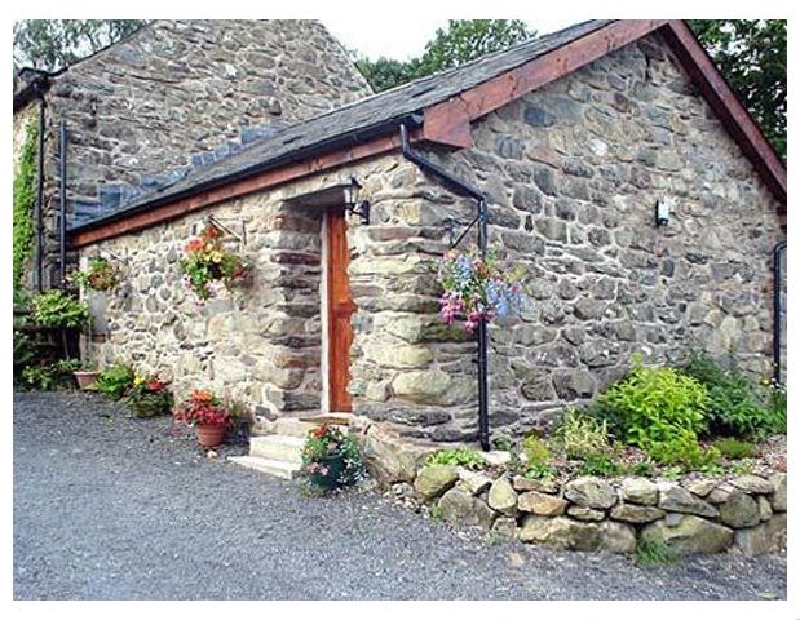 Maes Coch Cottage a british holiday cottage for 2 in , 