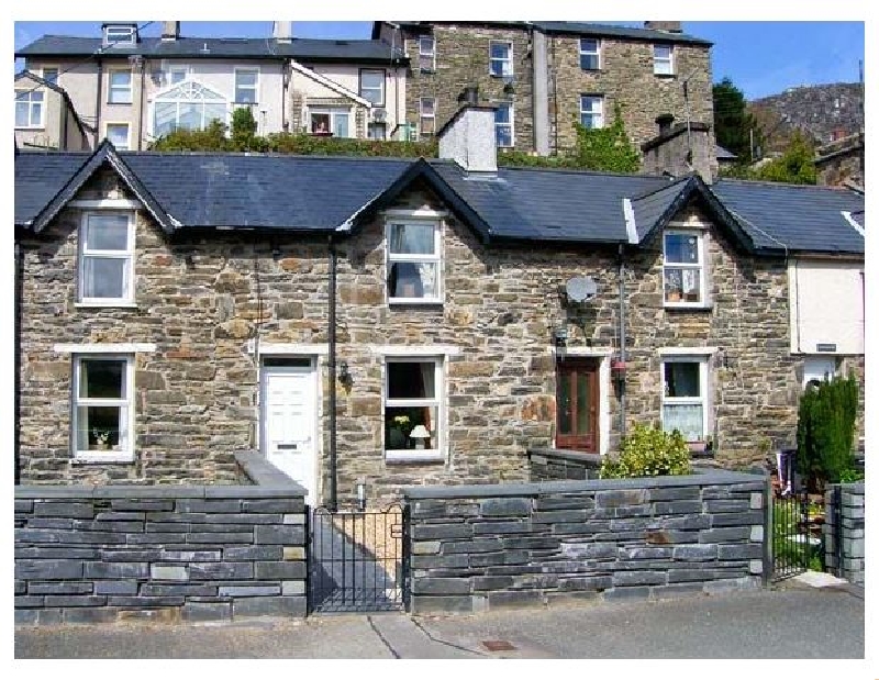 Bwthyn Afon (River Cottage) a british holiday cottage for 3 in , 