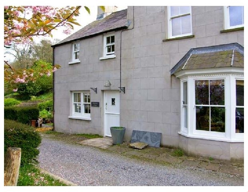 Click here for more about Laburnham Cottage
