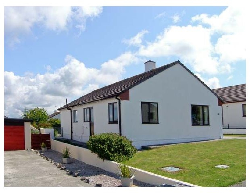 Arwelfa a british holiday cottage for 4 in , 