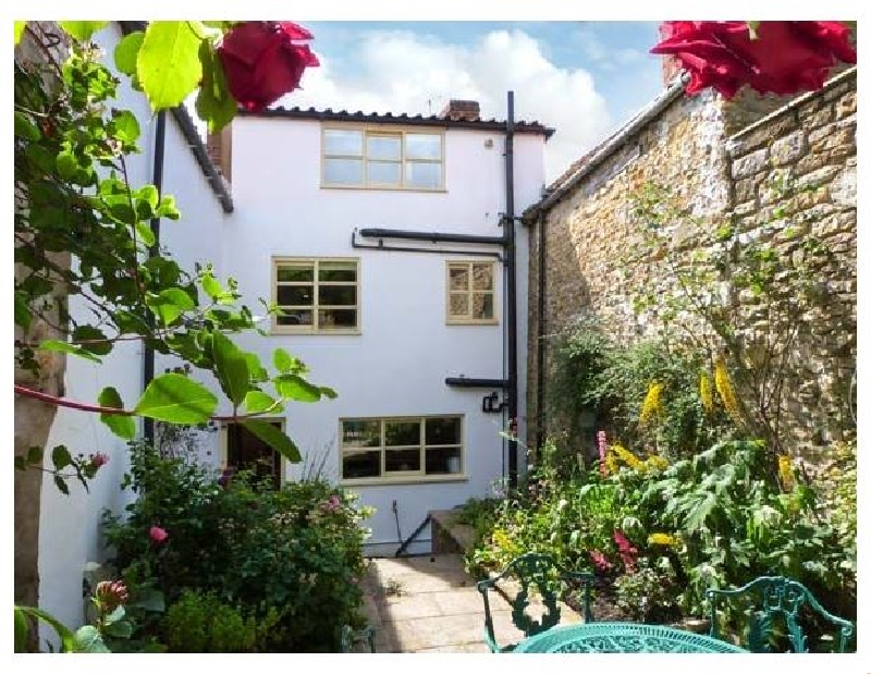 Howe End Cottage a british holiday cottage for 5 in , 