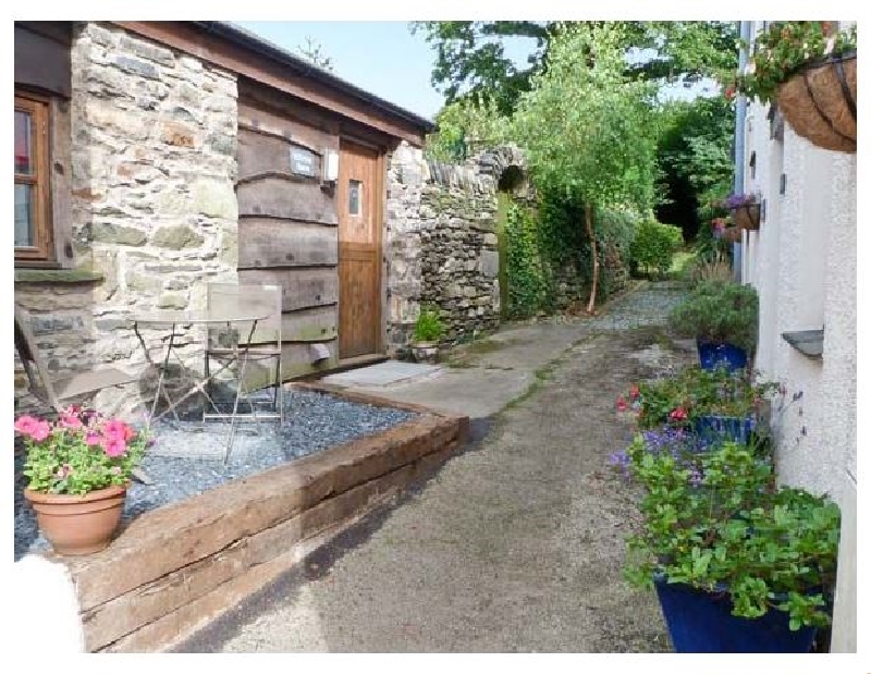 Click here for more about Hillrise Barn