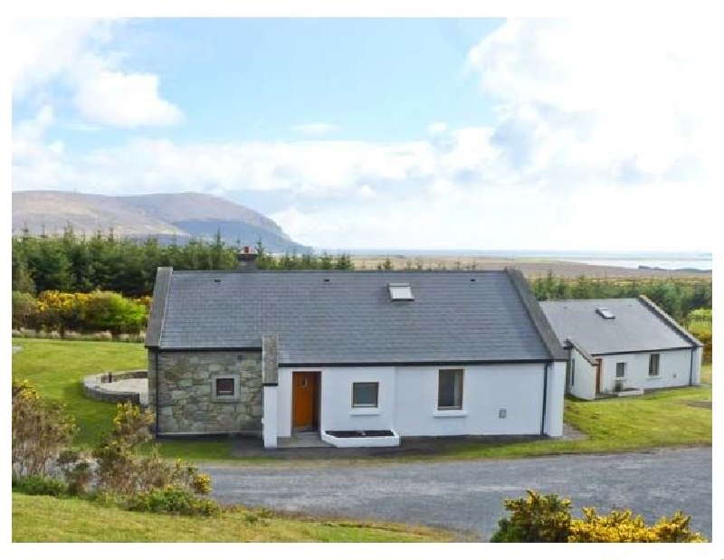 Slievemore Cottage a british holiday cottage for 6 in , 
