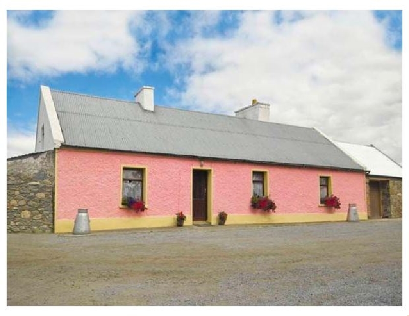 The Brambles Farm Cottage a british holiday cottage for 7 in , 