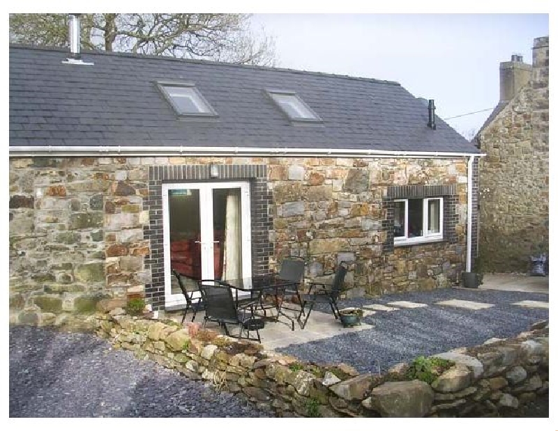 Trefaes Newydd a british holiday cottage for 4 in , 