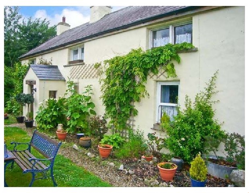Court Cottage a british holiday cottage for 6 in , 