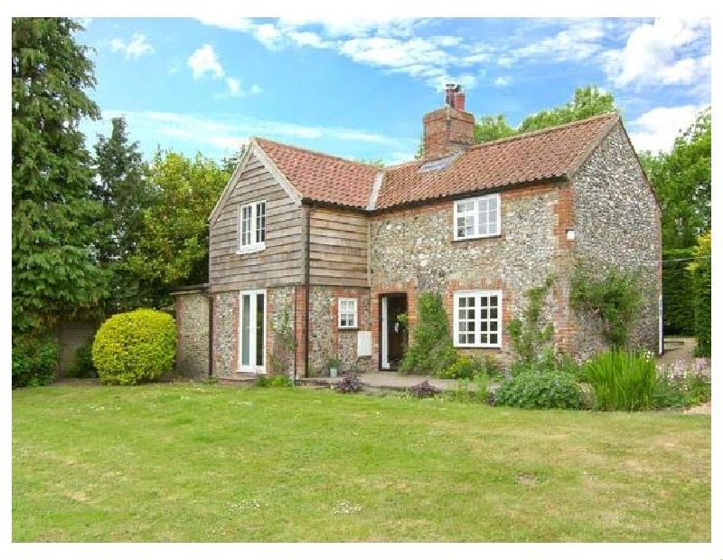 Little Flint a british holiday cottage for 4 in , 