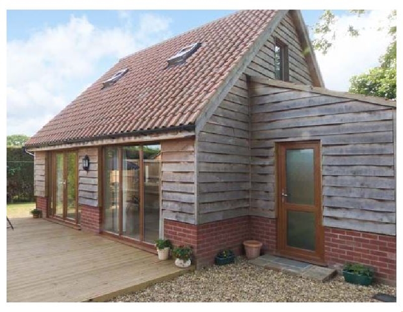 Foxley Lodge a british holiday cottage for 2 in , 