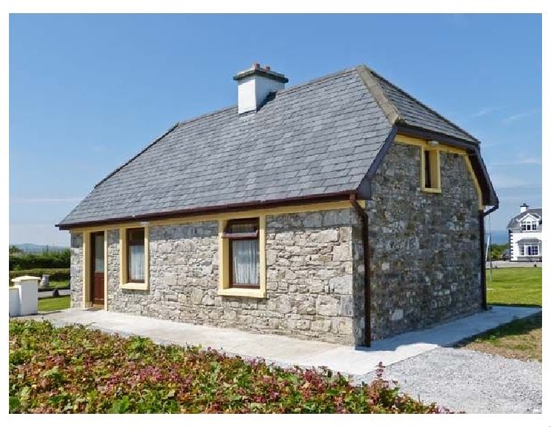 Scattery View Cottage a british holiday cottage for 6 in , 
