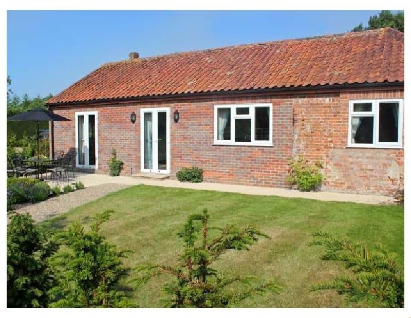 Moat Farm Cottage a british holiday cottage for 6 in , 