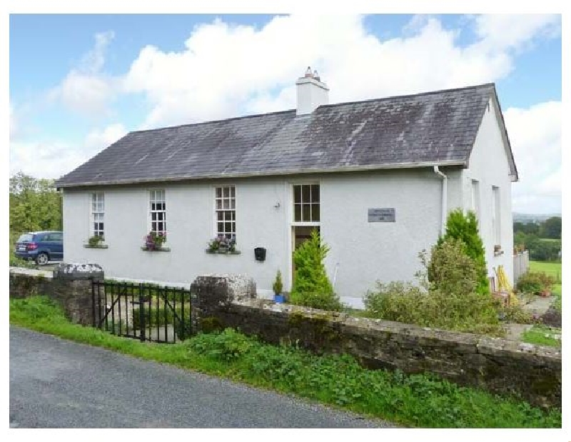 The Old School House a british holiday cottage for 8 in , 