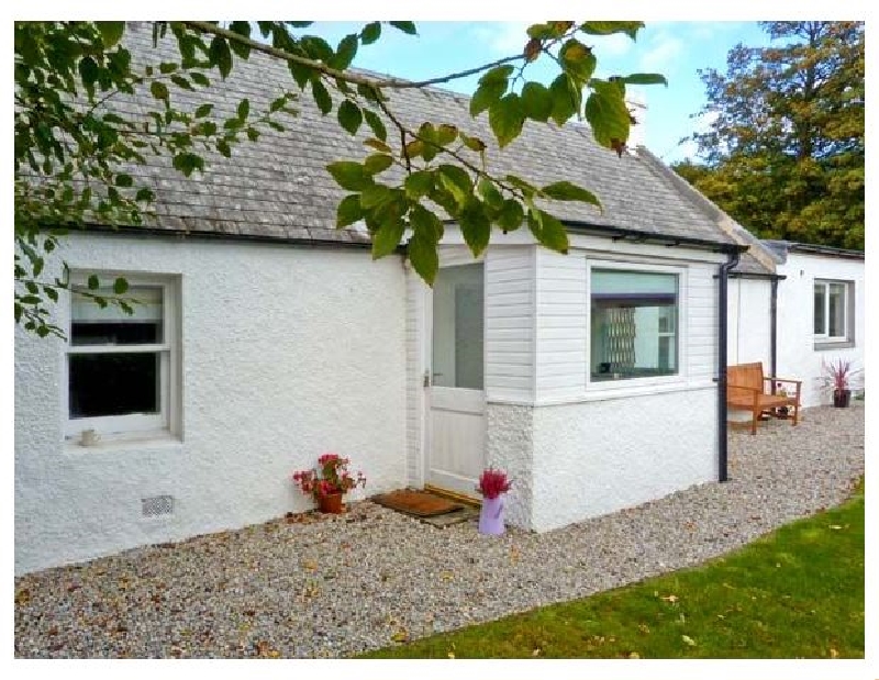 Lilac Cottage a british holiday cottage for 4 in , 