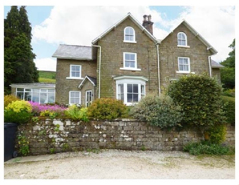 Woodlea a british holiday cottage for 8 in , 