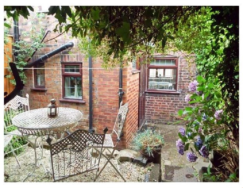 9 Overton Bank a british holiday cottage for 5 in , 