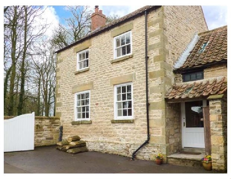 Headon Yard Cottage a british holiday cottage for 4 in , 