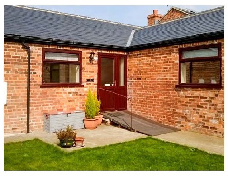 2 Pines Farm Cottages a british holiday cottage for 6 in , 