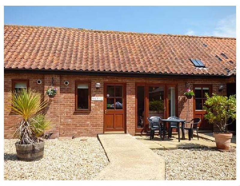 Holly Berry a british holiday cottage for 4 in , 