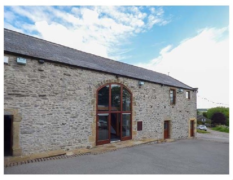 Broadway Barn a british holiday cottage for 12 in , 