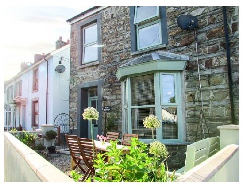 Rose Cottage a british holiday cottage for 8 in , 