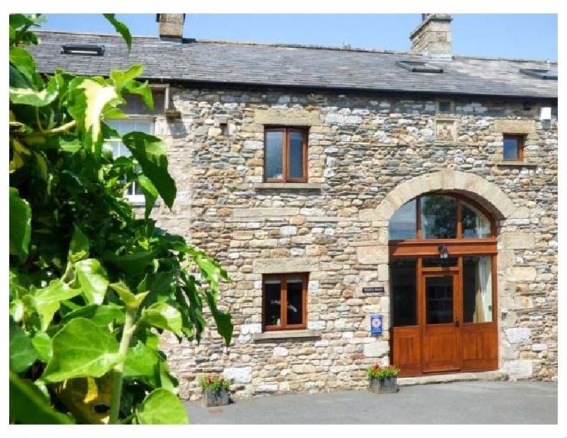 Warth Barn a british holiday cottage for 10 in , 